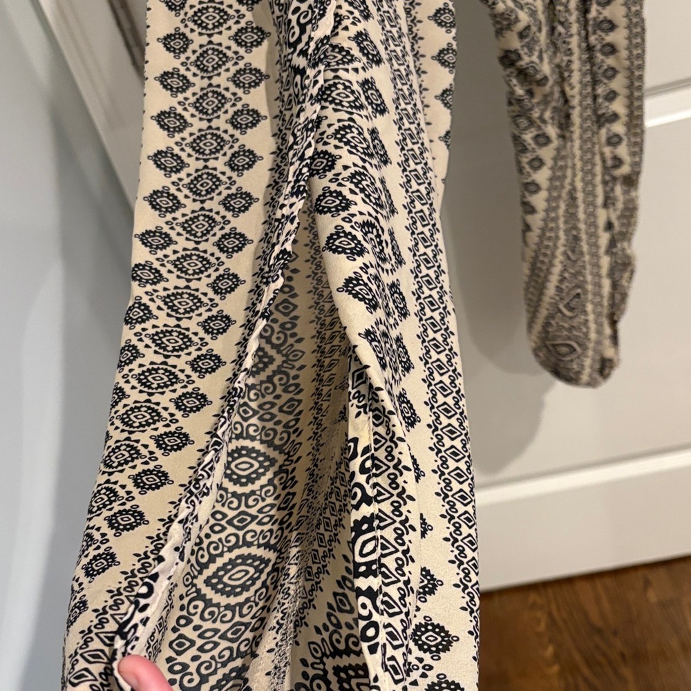Patterned Harem Pants - Picture 3 of 6